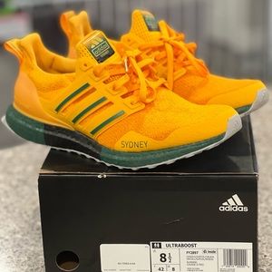 Ultraboost Fy2897 “Sidney”. I only used them 3x. Still looks new. Authentic!